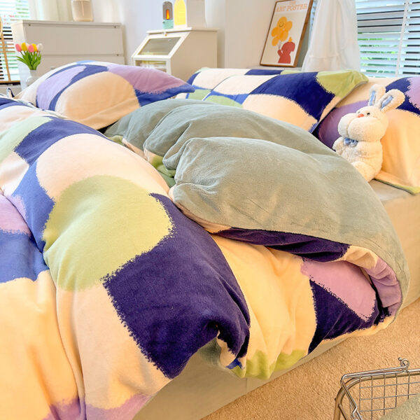 Velvet Striped Bed Cover Four-piece Set - Image 5