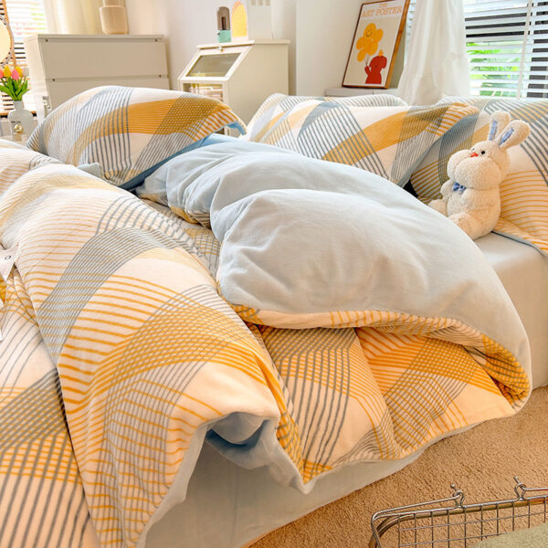 Velvet Striped Bed Cover Four-piece Set - Image 6